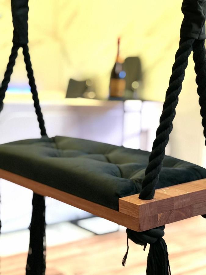 Yourapart Jacuzzi Przy Zamku Krolewskim Варшава Екстериор снимка