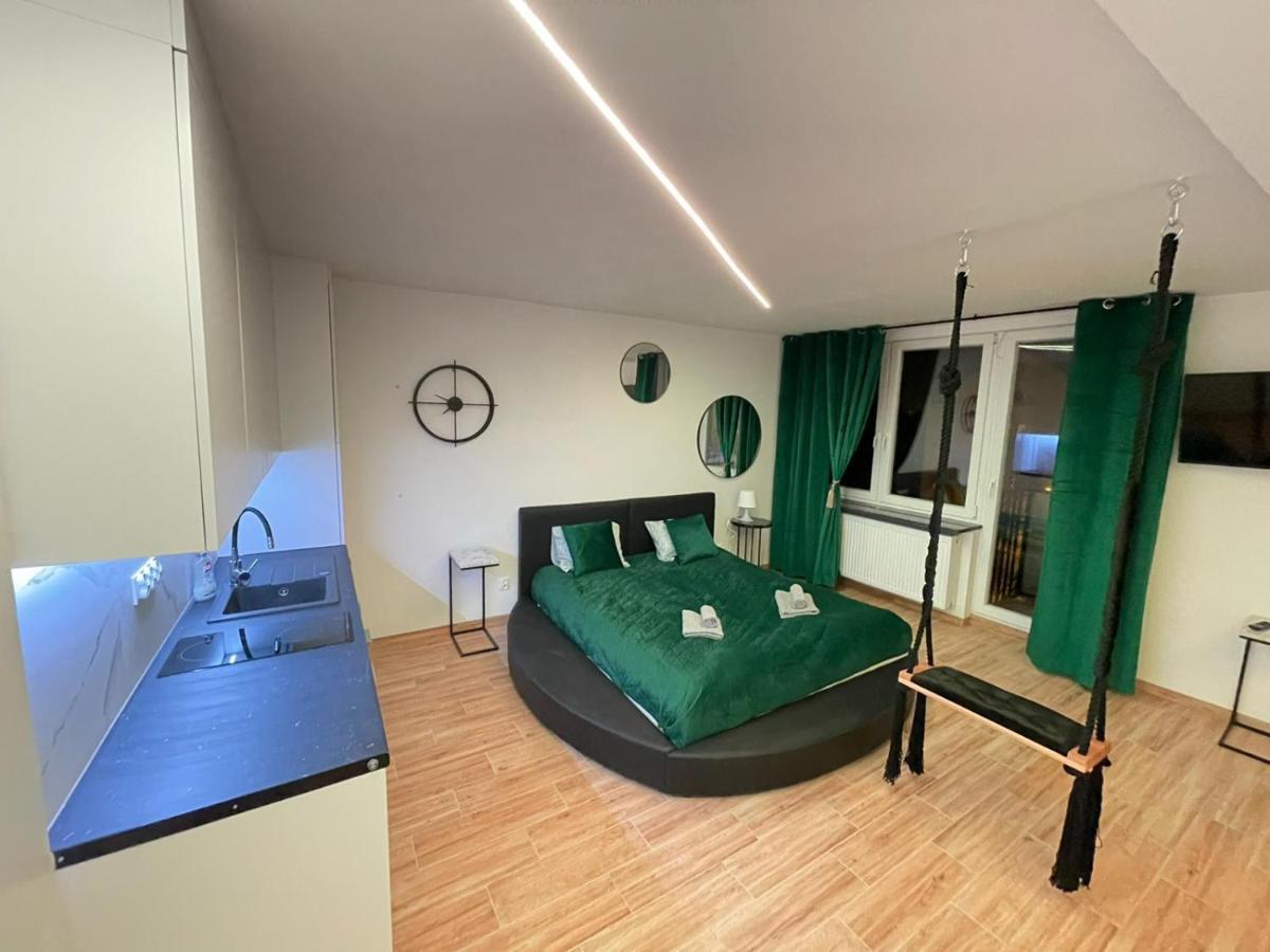 Yourapart Jacuzzi Przy Zamku Krolewskim Варшава Екстериор снимка